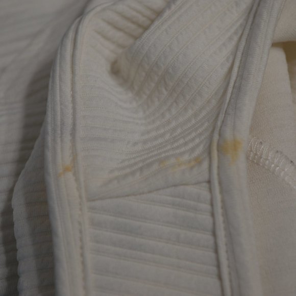 White peplum bouse - Picture 3 of 4